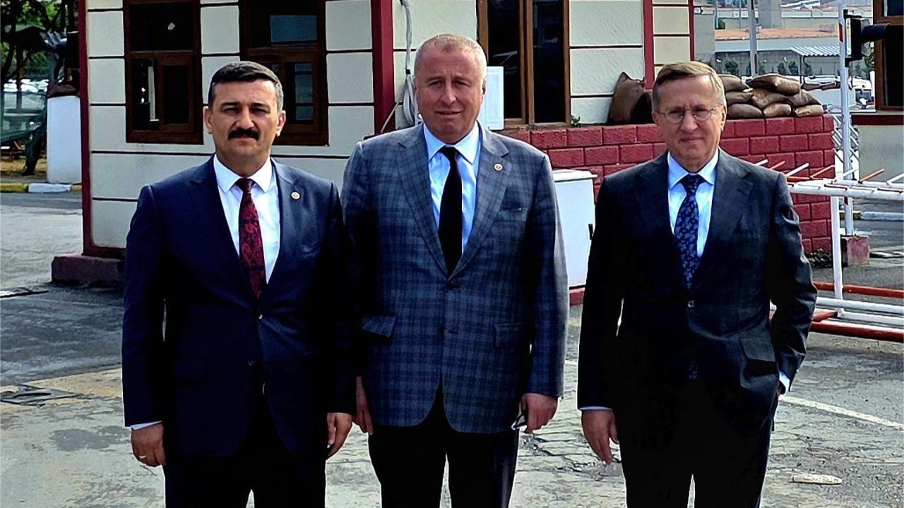 İYİ Parti heyetinden emekli Albay Orkun Özeller'e ziyaret