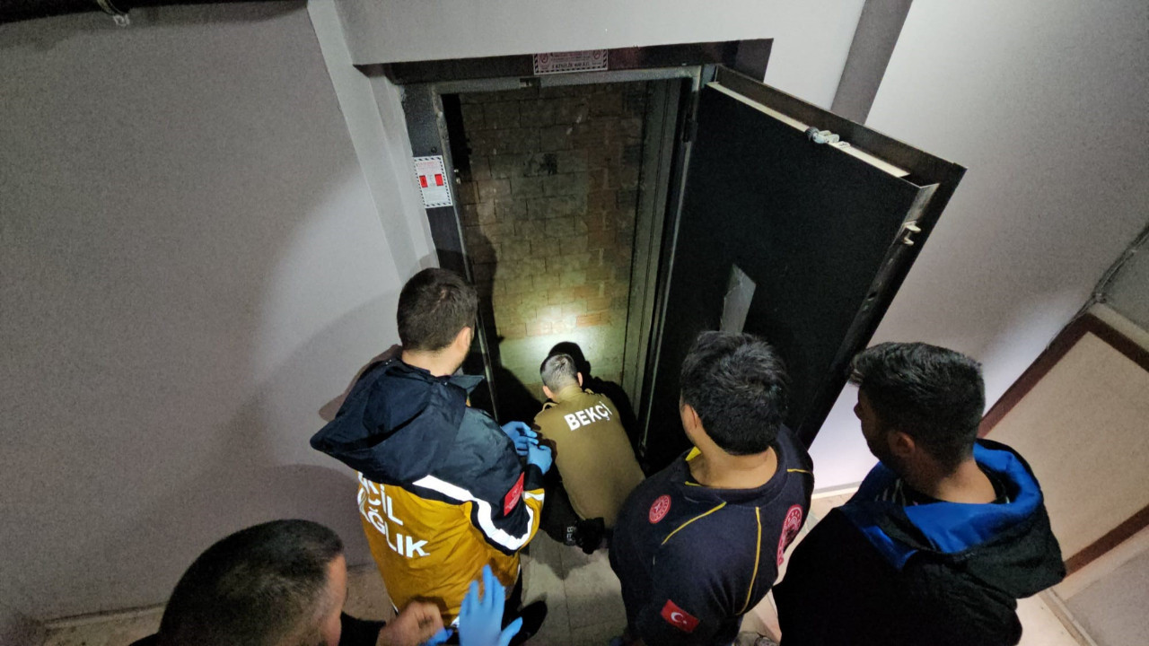 Asansör boşluğuna düşen usta öldü
