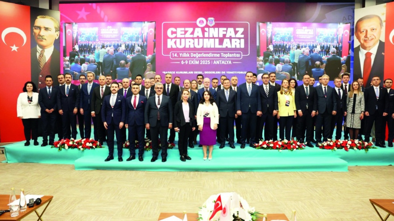 Cezaevlerindeki kötü şartları düzeltmediler, Antalya’da lüks toplantı yaptılar