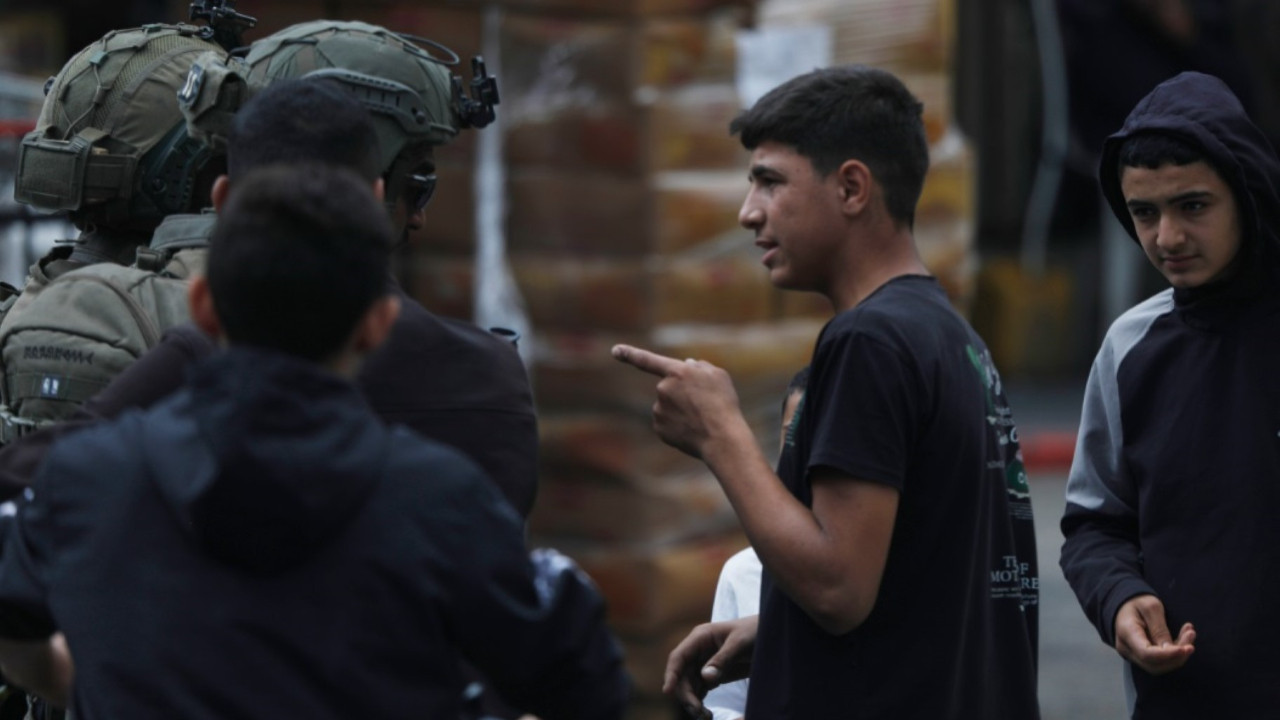 Gazze'de ateşkes anlaşması sonrası İsrail Batı Şeria'ya saldırdı