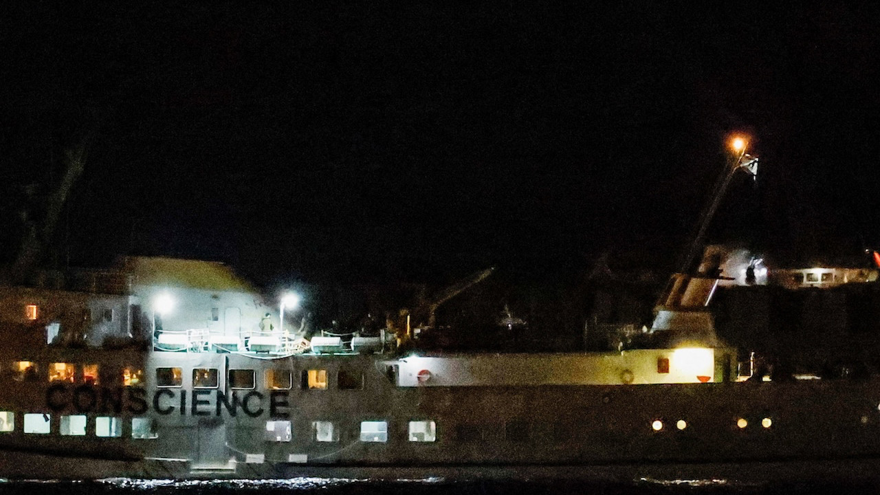 İsrail, aktivistleri kötü muameleye maruz bıraktı