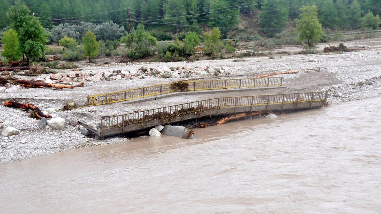 Köy bir gecede yok olmuştu: 14 yıl geçti ama selin izleri hâlâ silinmedi