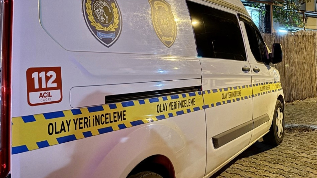 Oto tamircisi iş yerindeki aracında ölü bulundu