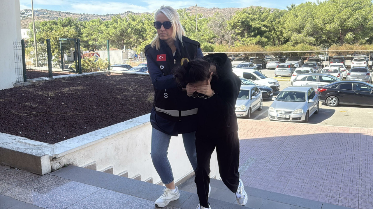 19 yaşında doğum yaptı: Bebeği havluya sarıp kaçtı