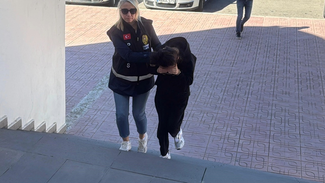 Doğurduğu bebeği terasa bırakan anne tutuklandı