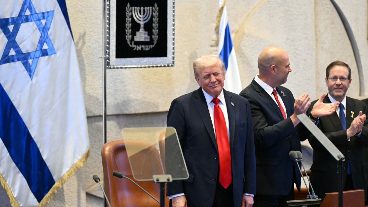 Trump İsrail Meclisi'nde: 'İmkansızı başardık'