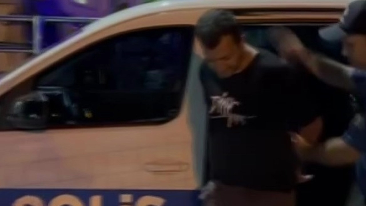 Antalya'da aranıyordu, Adana'da yakalandı