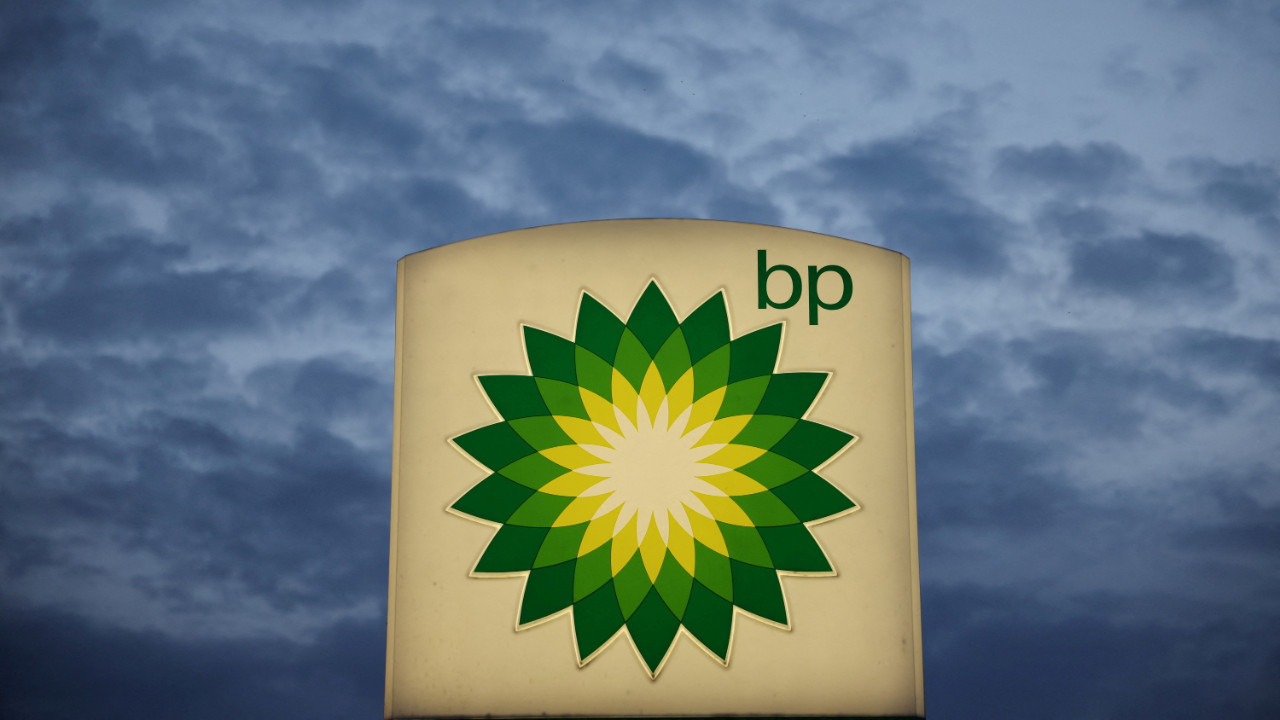 BP’nin kârı zayıf petrol ticareti nedeniyle geriledi