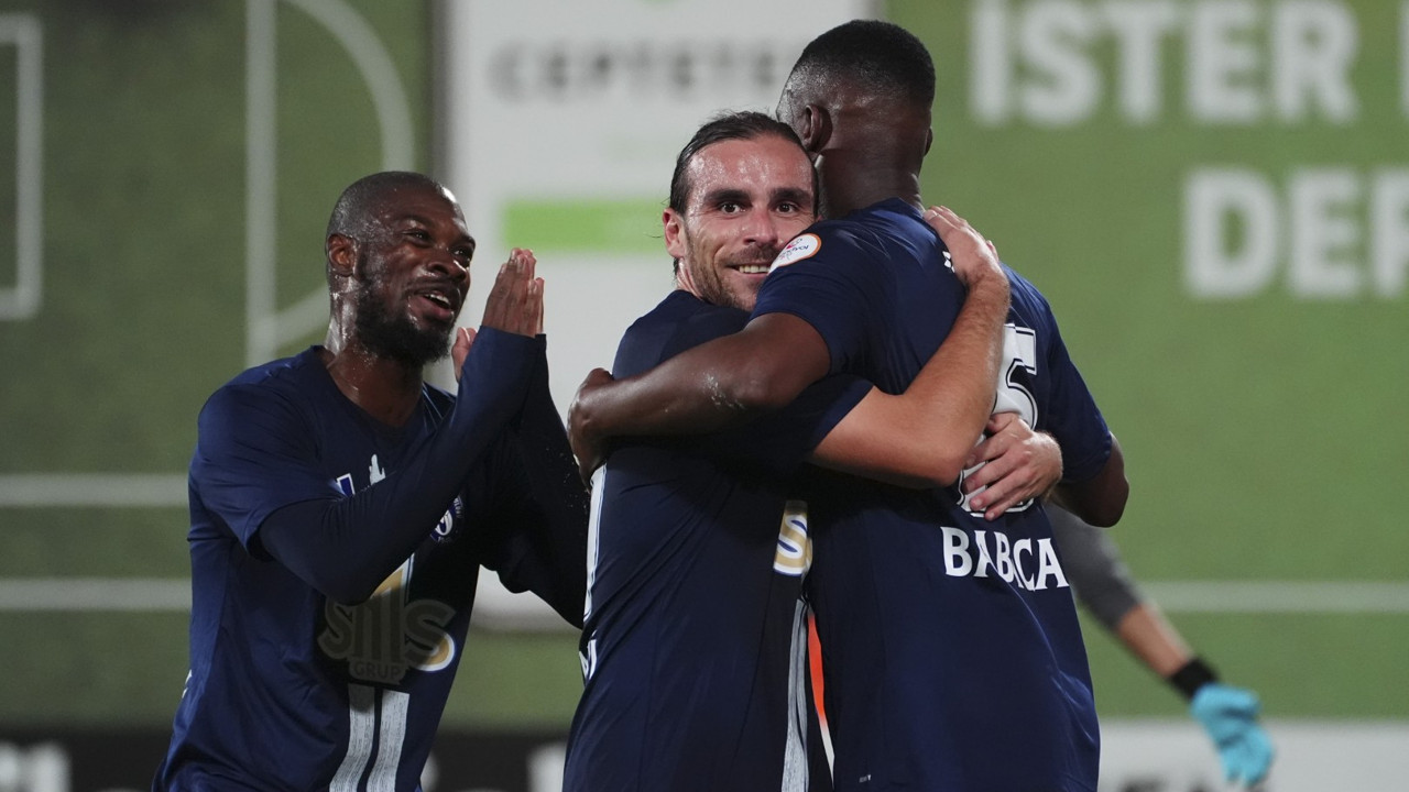 Servet Çetin geldi, Sarıyer kazandı