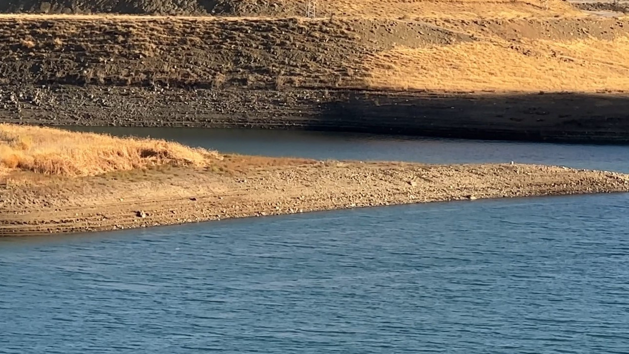 Hakkari’de kuraklık alarmı: Dilimli Barajı’nda su seviyesi 10 metre düştü