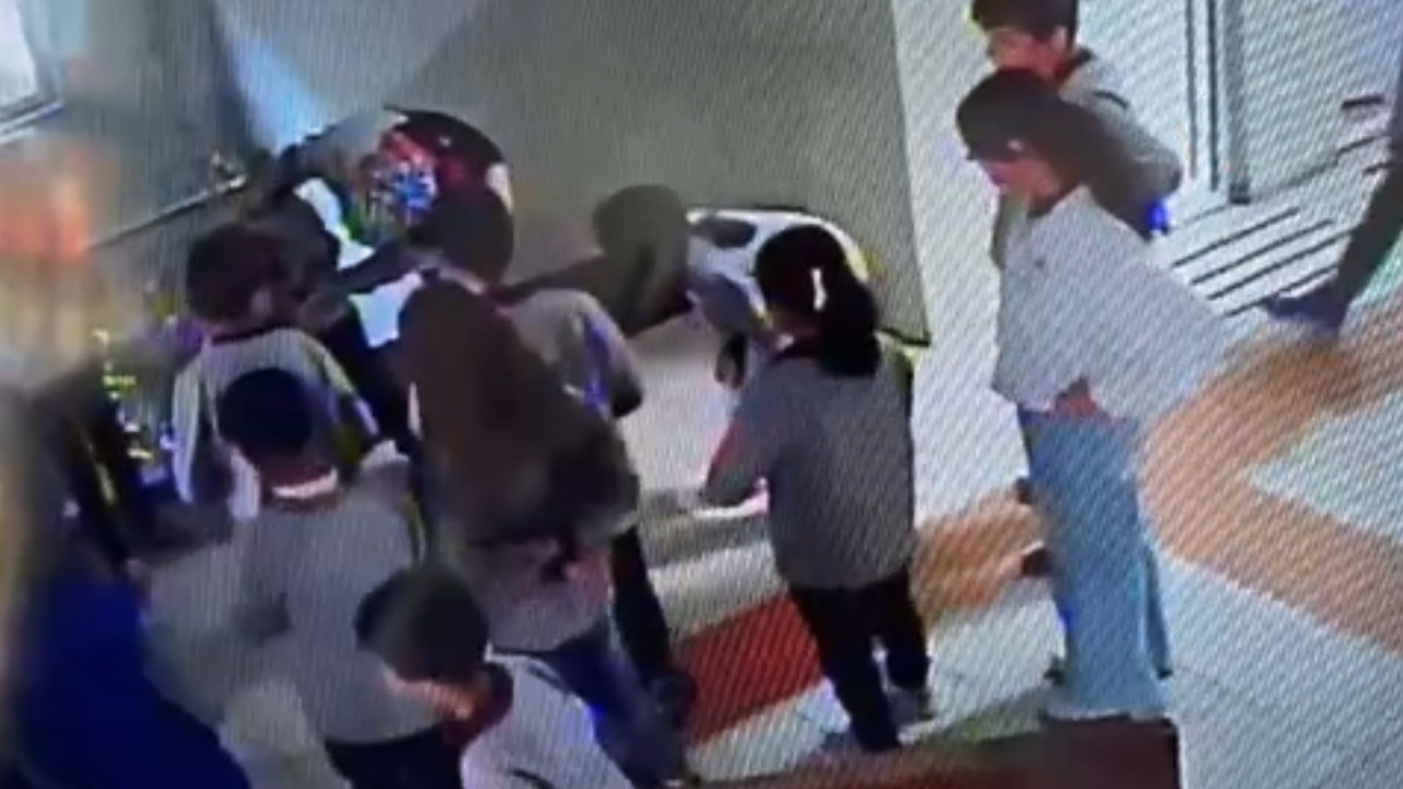 Öğrencisinin hayatını kurtardı