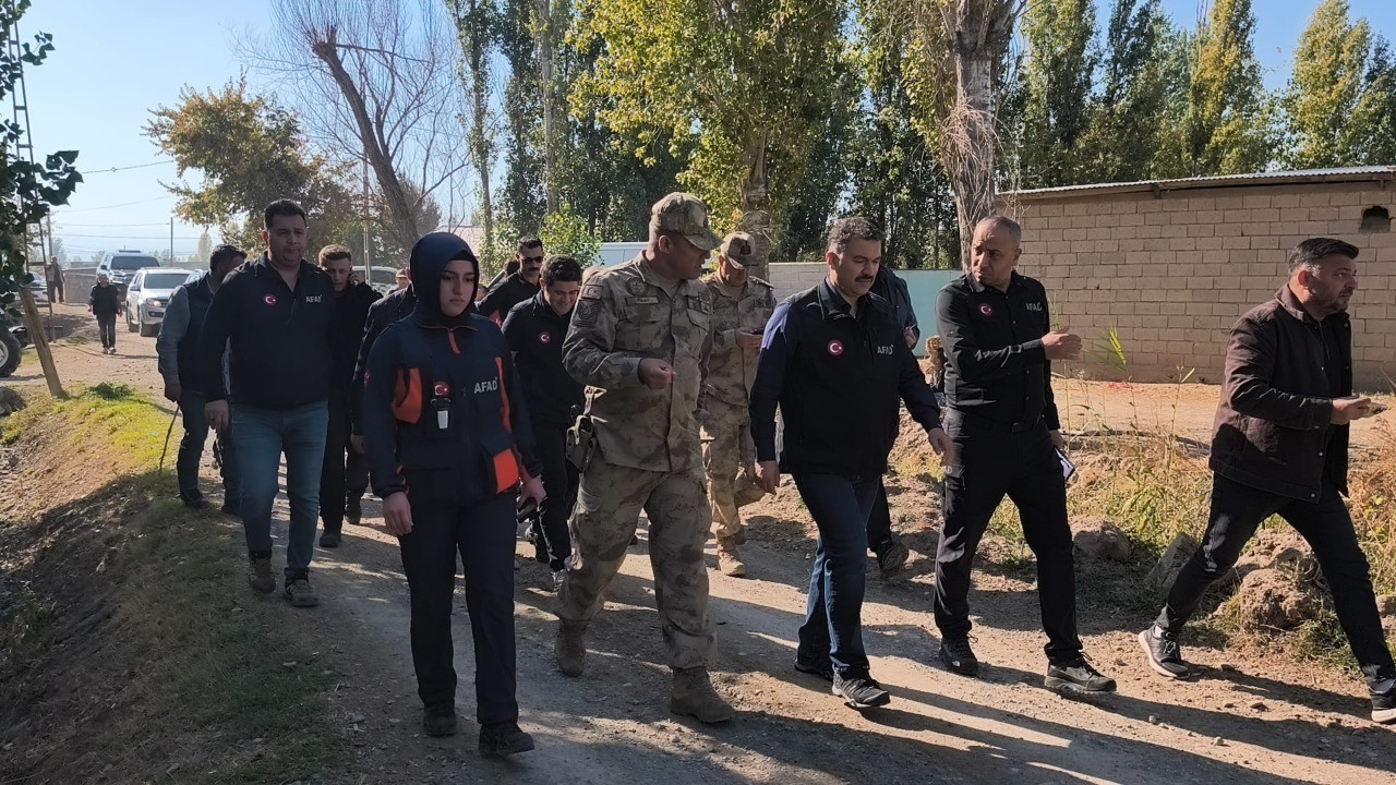 80 yaşındaki İsmail Temeş'i bulmak için yürütülen arama kurtarma çalışmaları sürüyor