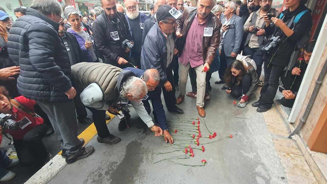 Hakan Tosun’un yaşamını yitirdiği sokağa sessiz yürüyüş