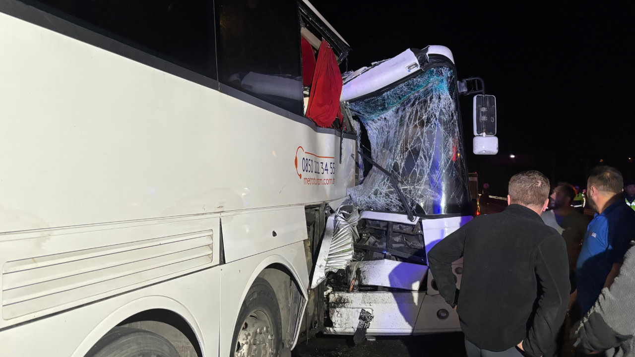 Sinop'ta iki otobüs çarpıştı