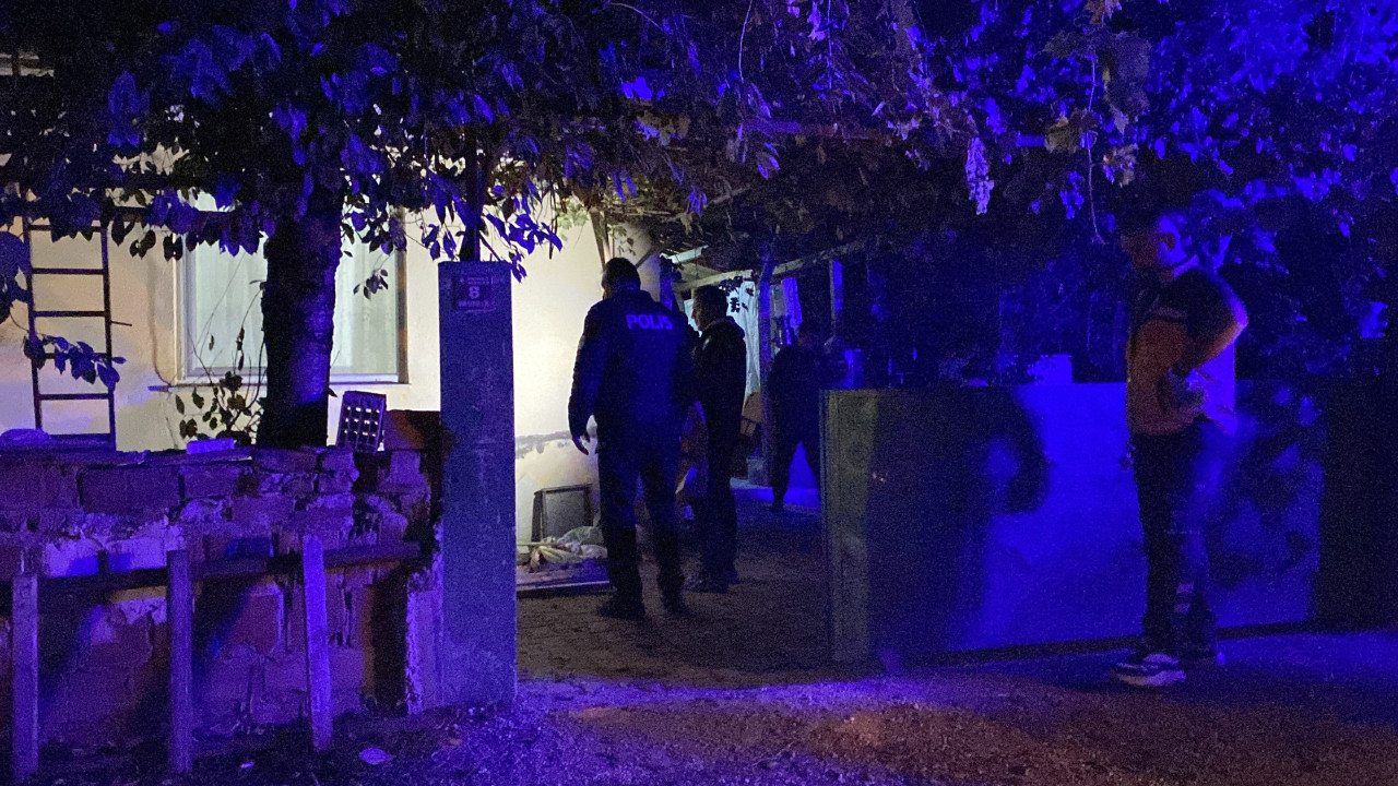 Babasını tüfekle öldürdü