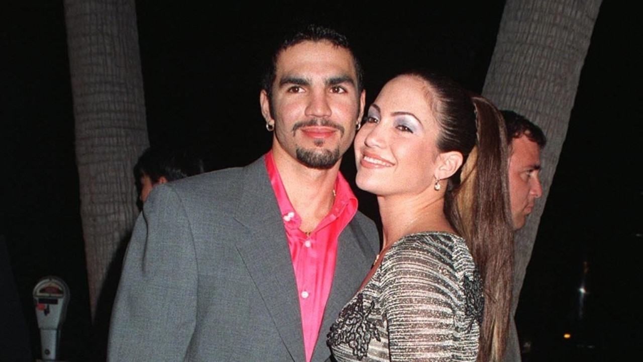 'Gerçekten sevilmedim' diyen ünlü isme ilk eşinden tepki: Sorun sensin