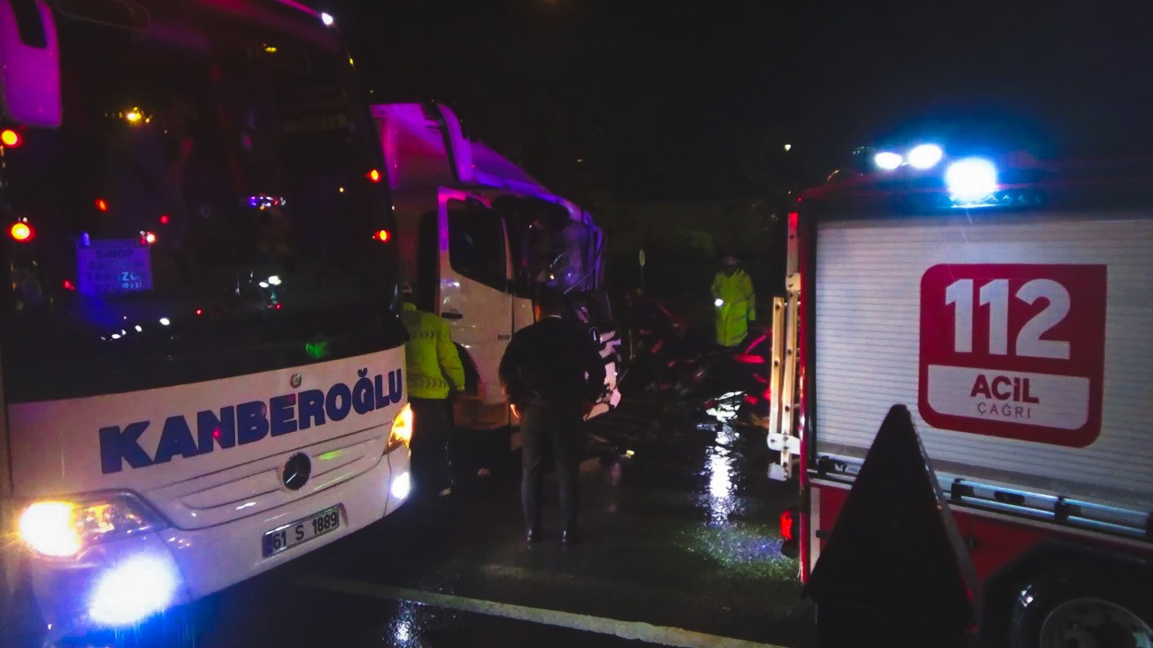 Giresun'da gece yarısı tır kazası