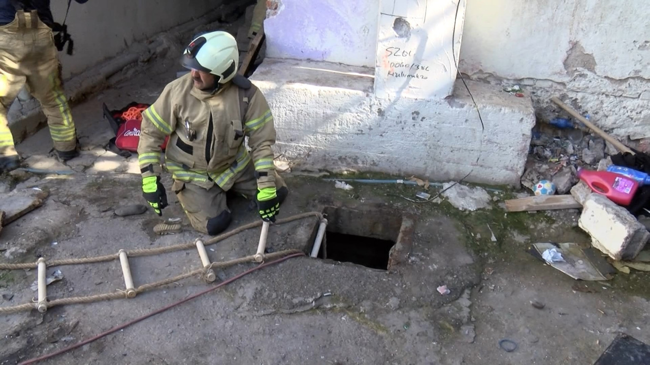 Tavuklarına bakmaya gitti, kuyuya düştü