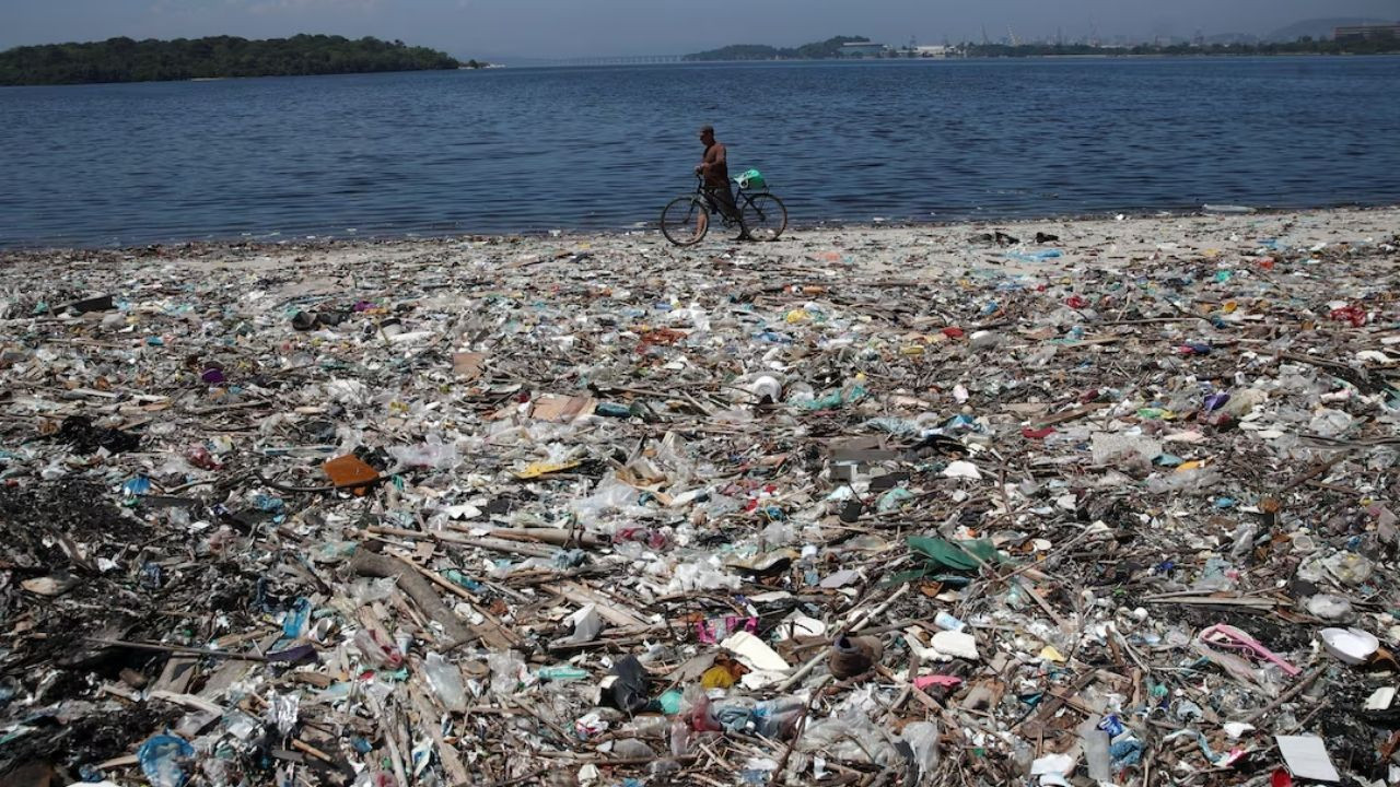 Yağmur suyunda mikroplastik buldular