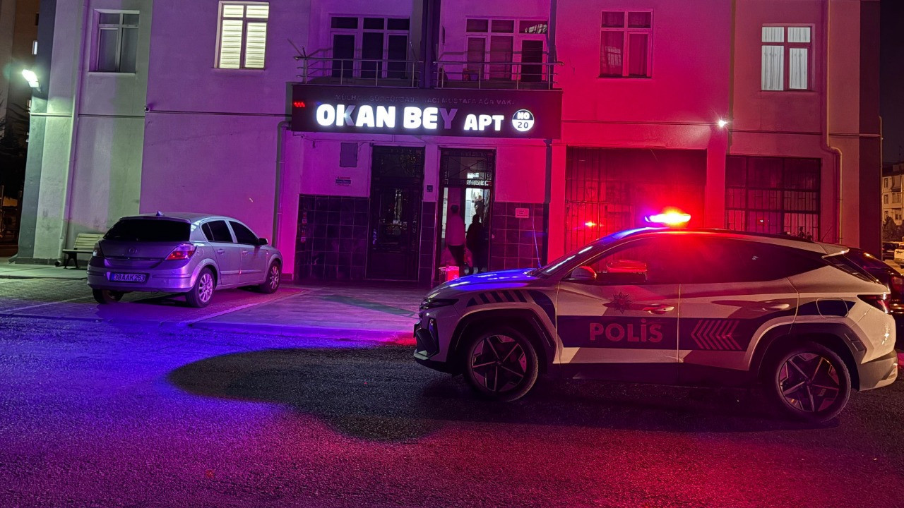 Yaşlı kadın evinde ölü bulundu