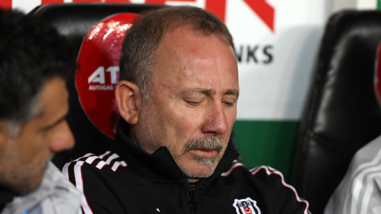 Sergen Yalçın ilk kez açıkladı: 'Transferle ilgili yeni ekip kuruyoruz'