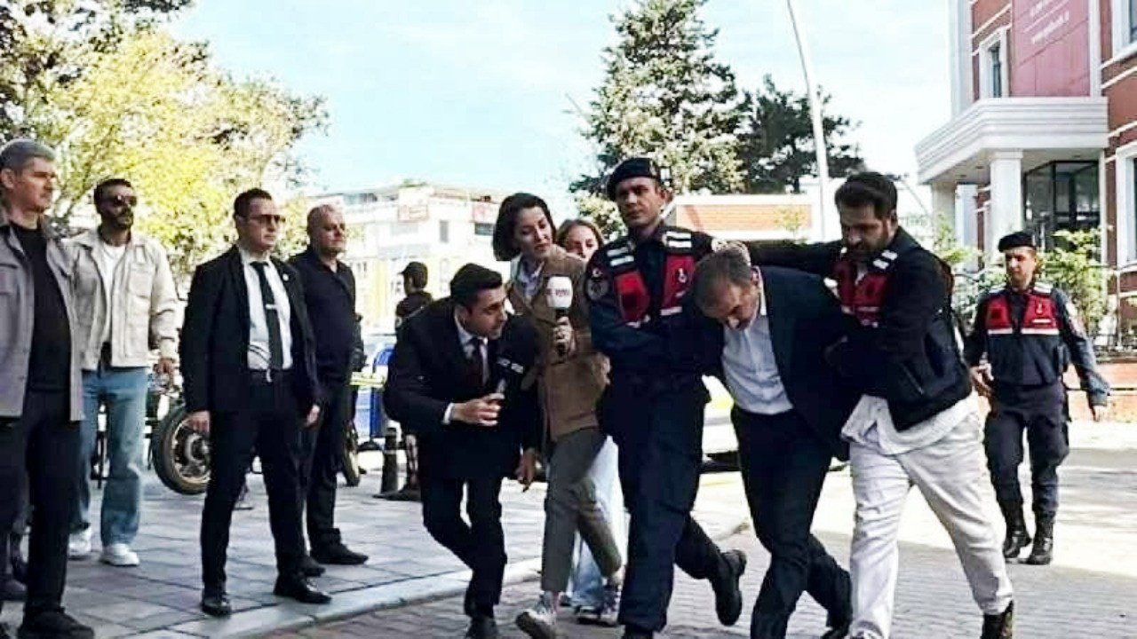 Savcıyı tehdit davasında 5 tahliye