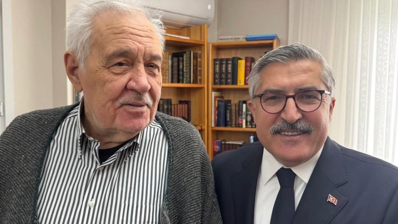 Sağlık durumu korkutmuştu: İlber Ortaylı'dan fotoğraf geldi