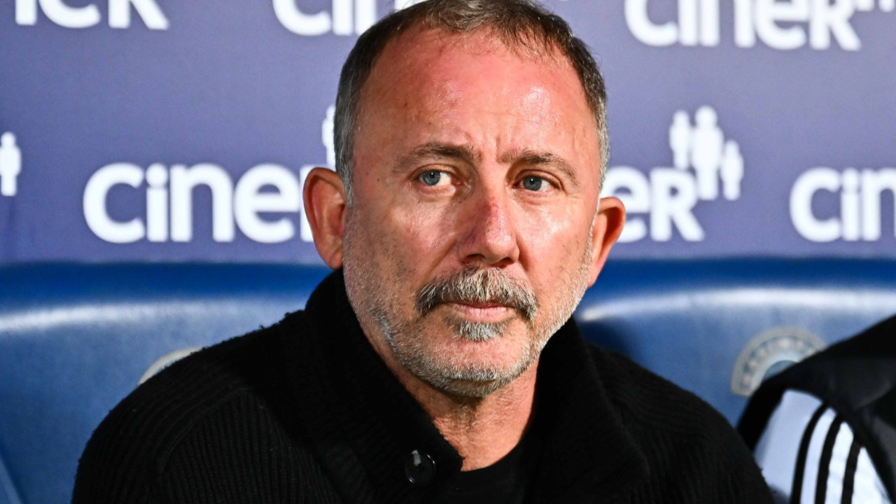 Sergen Yalçın’dan 5 değişiklik: Rafa Silva 32 maç sonra yok