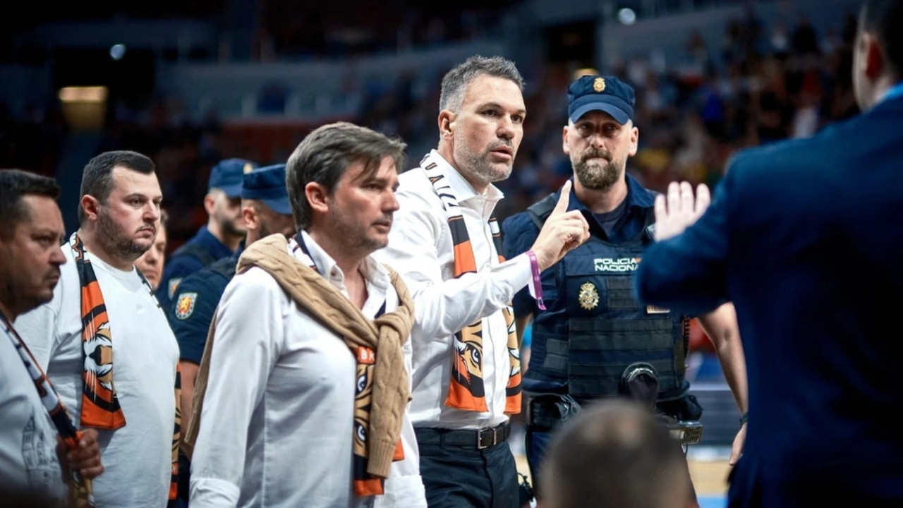 Galatasaray maçının ardından olay sözler: İnsanlarda da omurga olmayacağını gördük