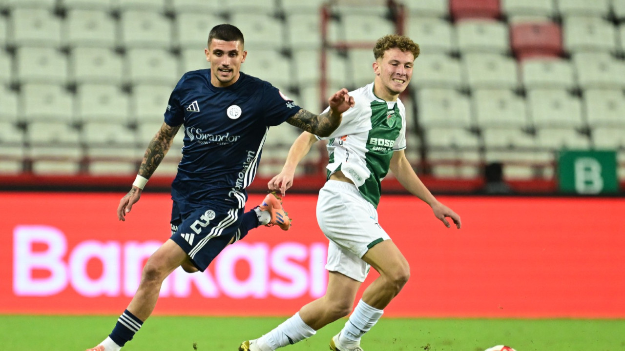 Antalya, kupada Bursa'yı farklı geçti