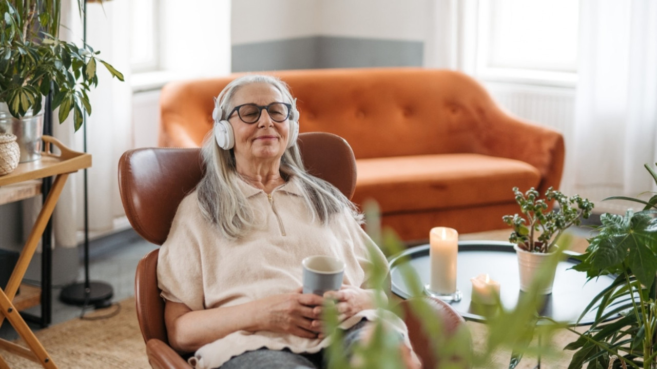 Araştırma: Müzik dinlemek demans riskini azaltıyor