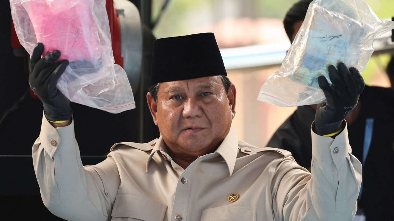 Başkan kartellere savaş açtı: Rekor miktarda uyuşturucu imha edildi