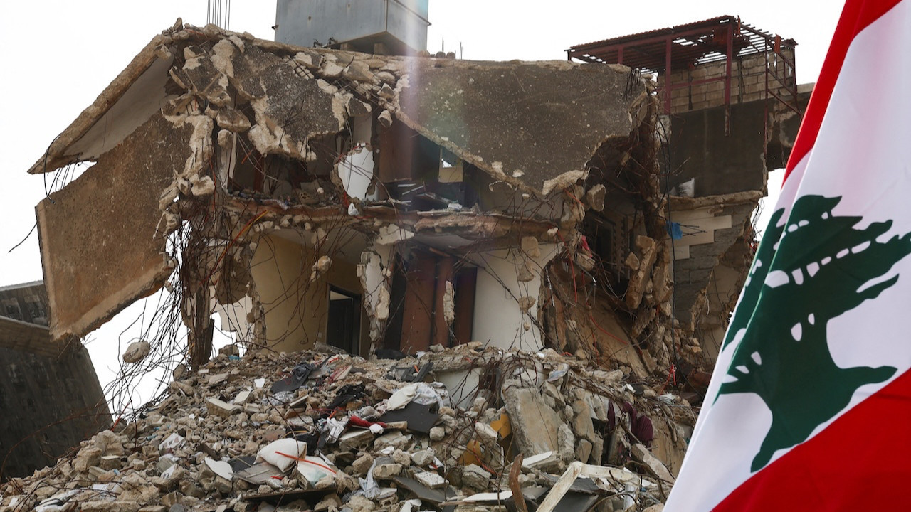 İsrail, Lübnan'a saldırdı: Bir kişi öldü