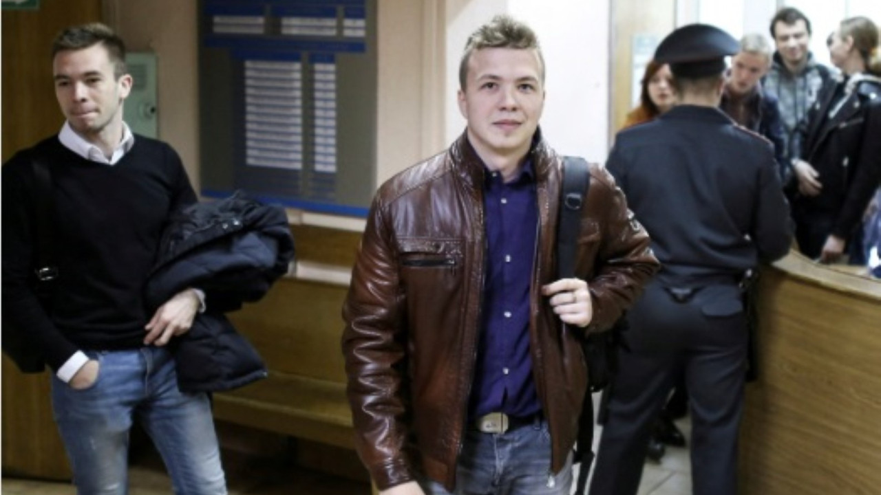 Muhalif olarak tanınıyordu, istihbarat ajanı çıktı