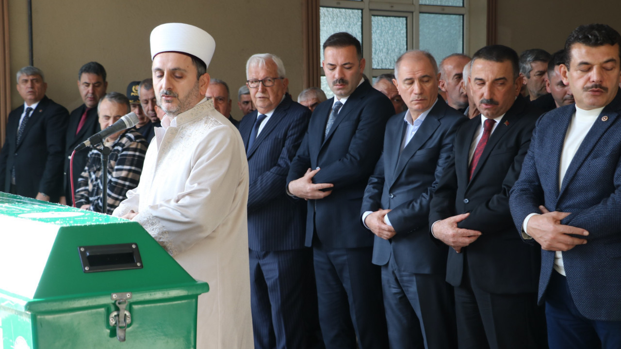 AKP'li Efkan Ala'nın acı günü