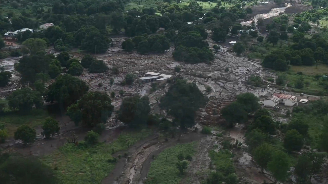 Heyelan felaketi: 21 kişi öldü
