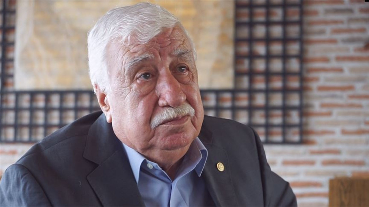 Ahmet Gülhan hayatını kaybetti