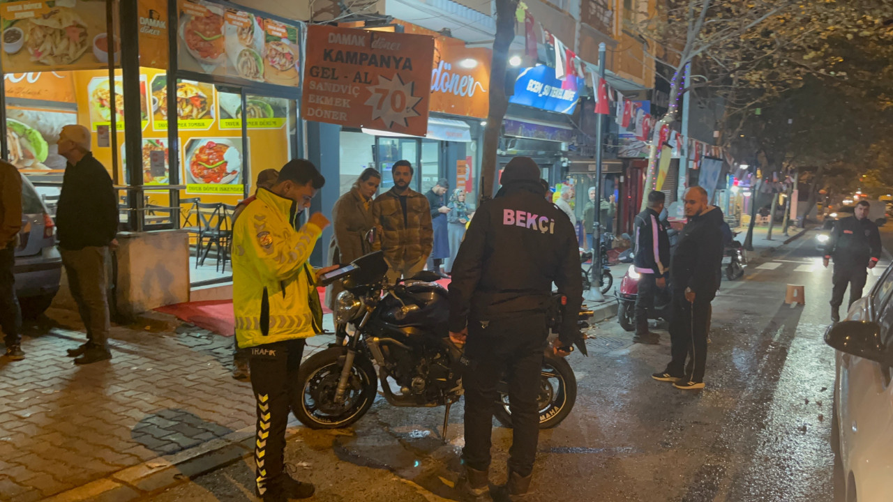 Motosiklet metrelerce sürüklendi