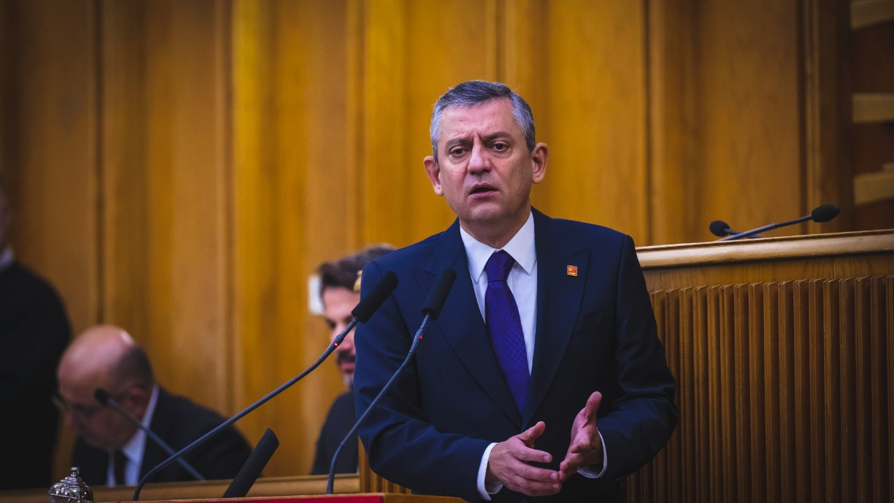 Özgür Özel: Bugünkü genel başkan olarak özür diliyorum