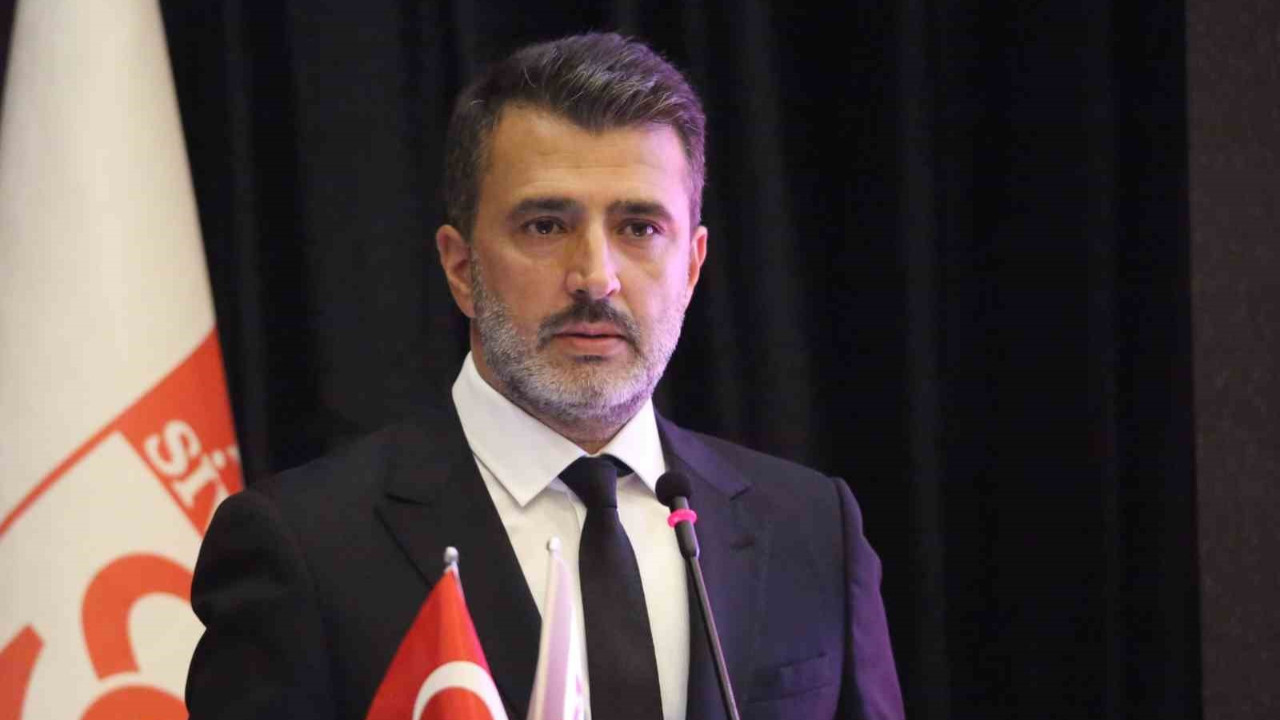 Sivasspor'da şok: Başkan Gökhan Karagöl istifa etti