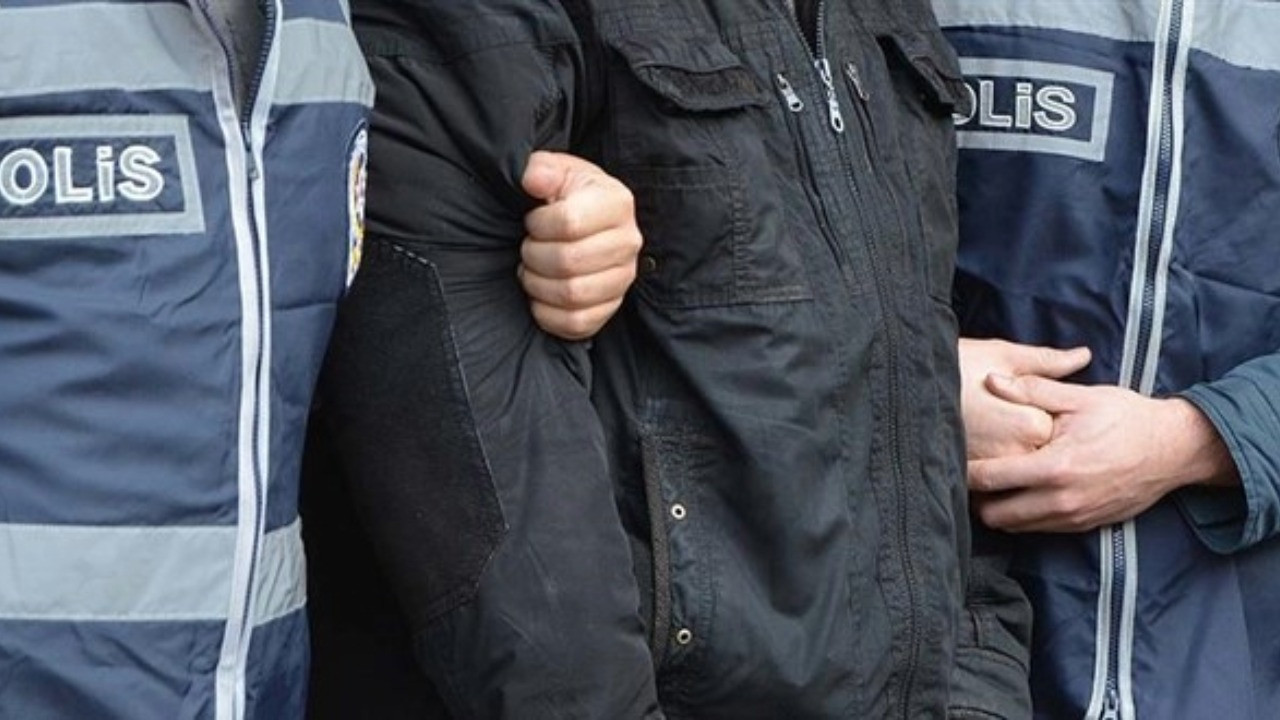 Valizinde bulundu: Tam 1 kilo 20 gram