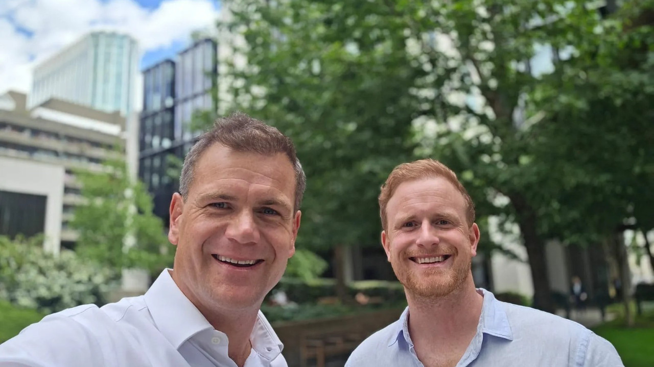 Bitcoin'i bırakıp yapay zekaya geçtiler, servetleri bir yılda yüzde 500 arttı