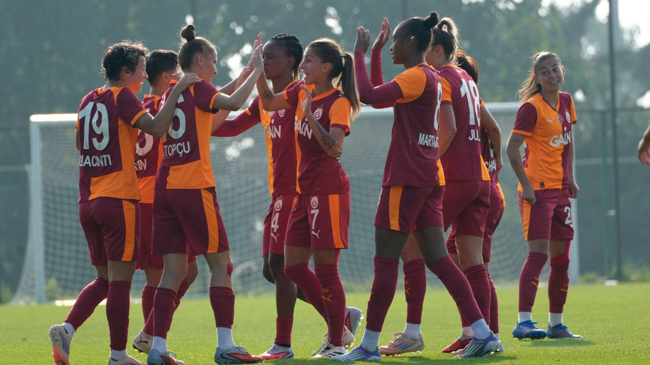 Galatasaray, derbide Beşiktaş'ı dağıttı: 5-0!