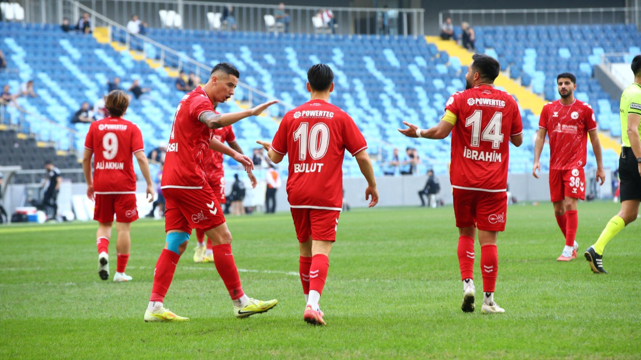 Ankara Keçiörengücü 9 gollü maçta Adana Demirspor'a acımadı