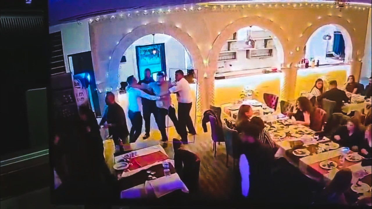 Ankara'da 3 gözaltı