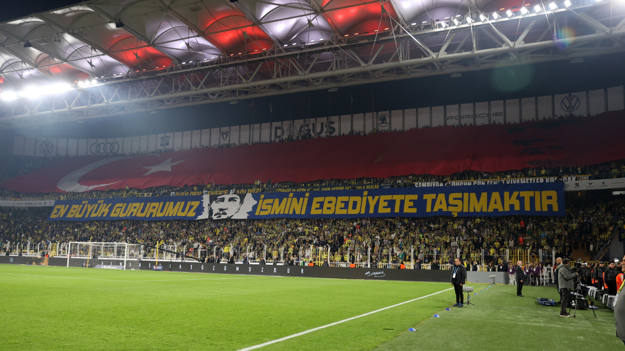 Kadıköy tek ses: 'Mustafa Kemal'in askerleriyiz'