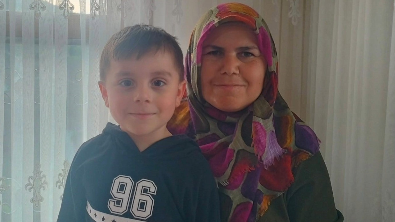 Anne ve oğlu ölü bulunmuştu: Şüpheliye elektronik kelepçe takıldı