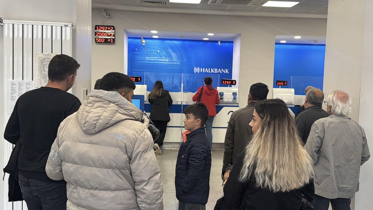 Bankalarda '500 bin sosyal konut' yoğunluğu