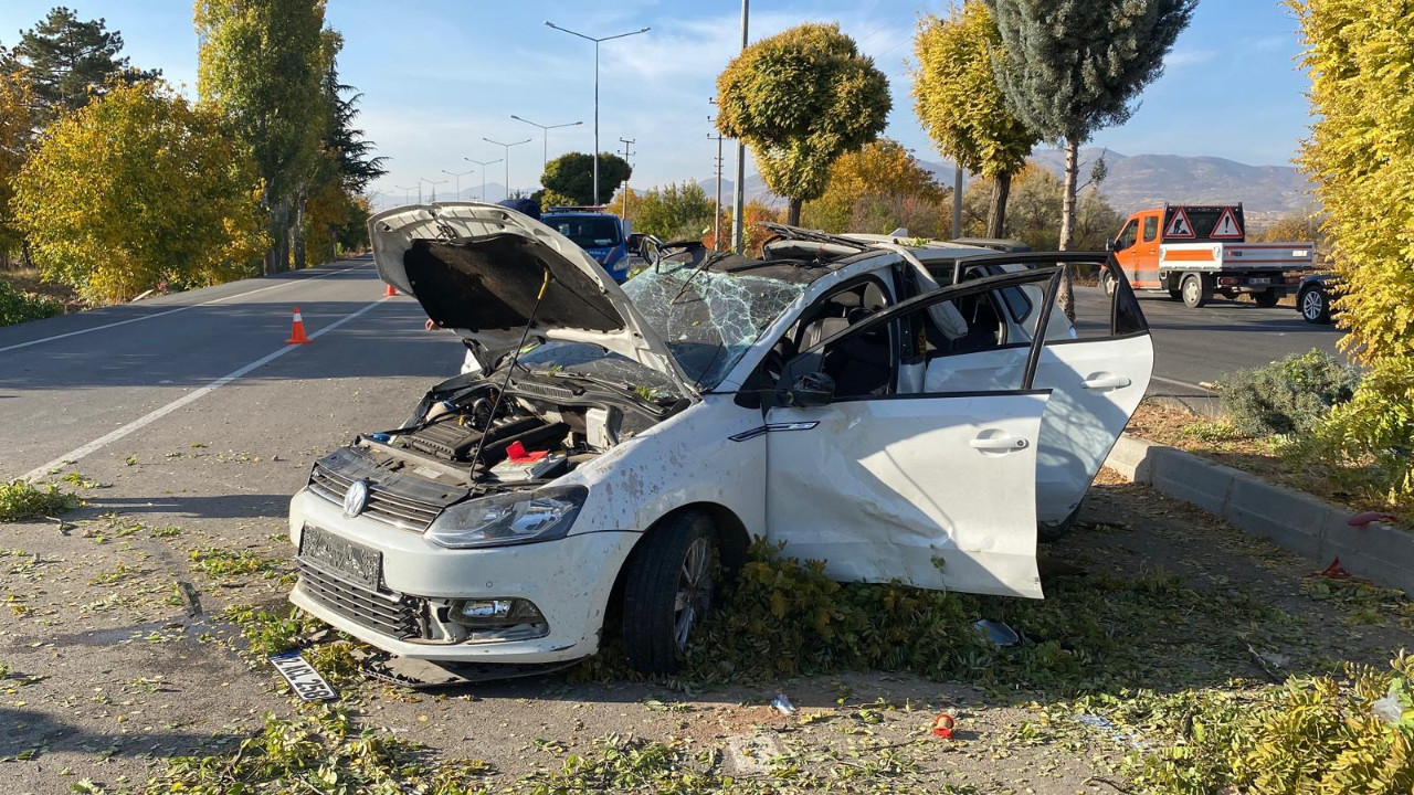Elazığ'da feci kaza: Anne ve bebeği can verdi