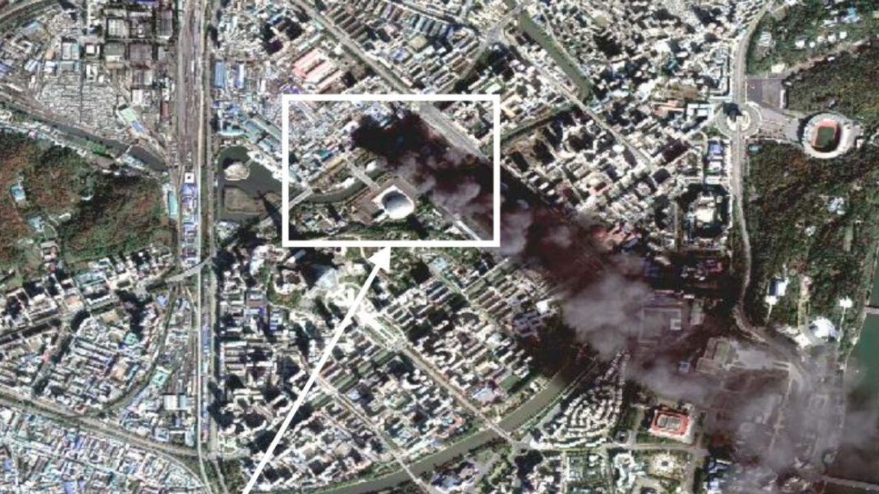 Kuzey Kore'deki yangın uyduya böyle yansıdı